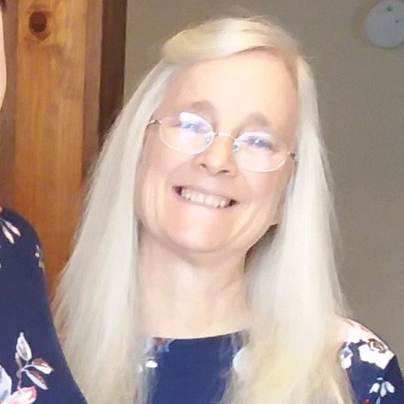 Meet your Posher, Valerie - Picture 1 of 1